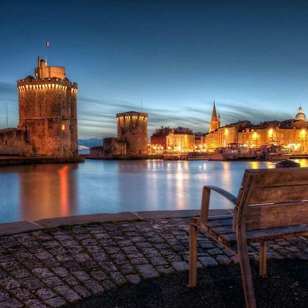 Appart Calme & Moderne Au Coeur De La Ville + Wifi La Rochelle  Kültér fotó