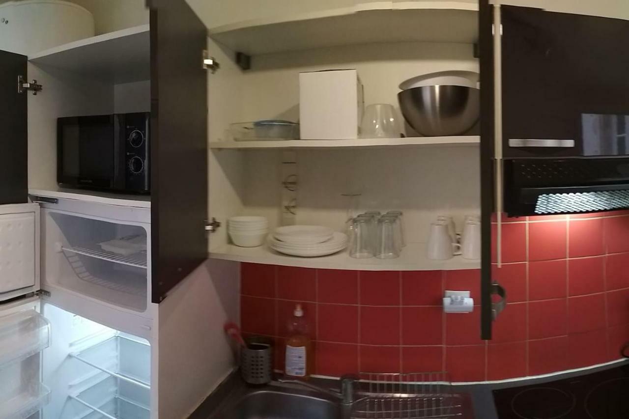 Appart Calme & Moderne Au Coeur De La Ville + Wifi La Rochelle  Kültér fotó